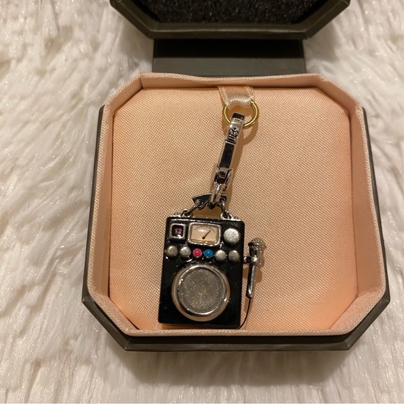 Juicy Couture Karaoke Machine Charm - Picture 3 of 6